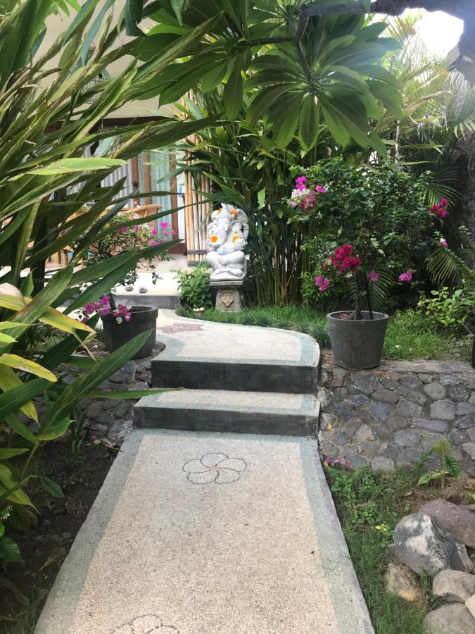 Bulan Pool Villa At Amed Harmony מראה חיצוני תמונה