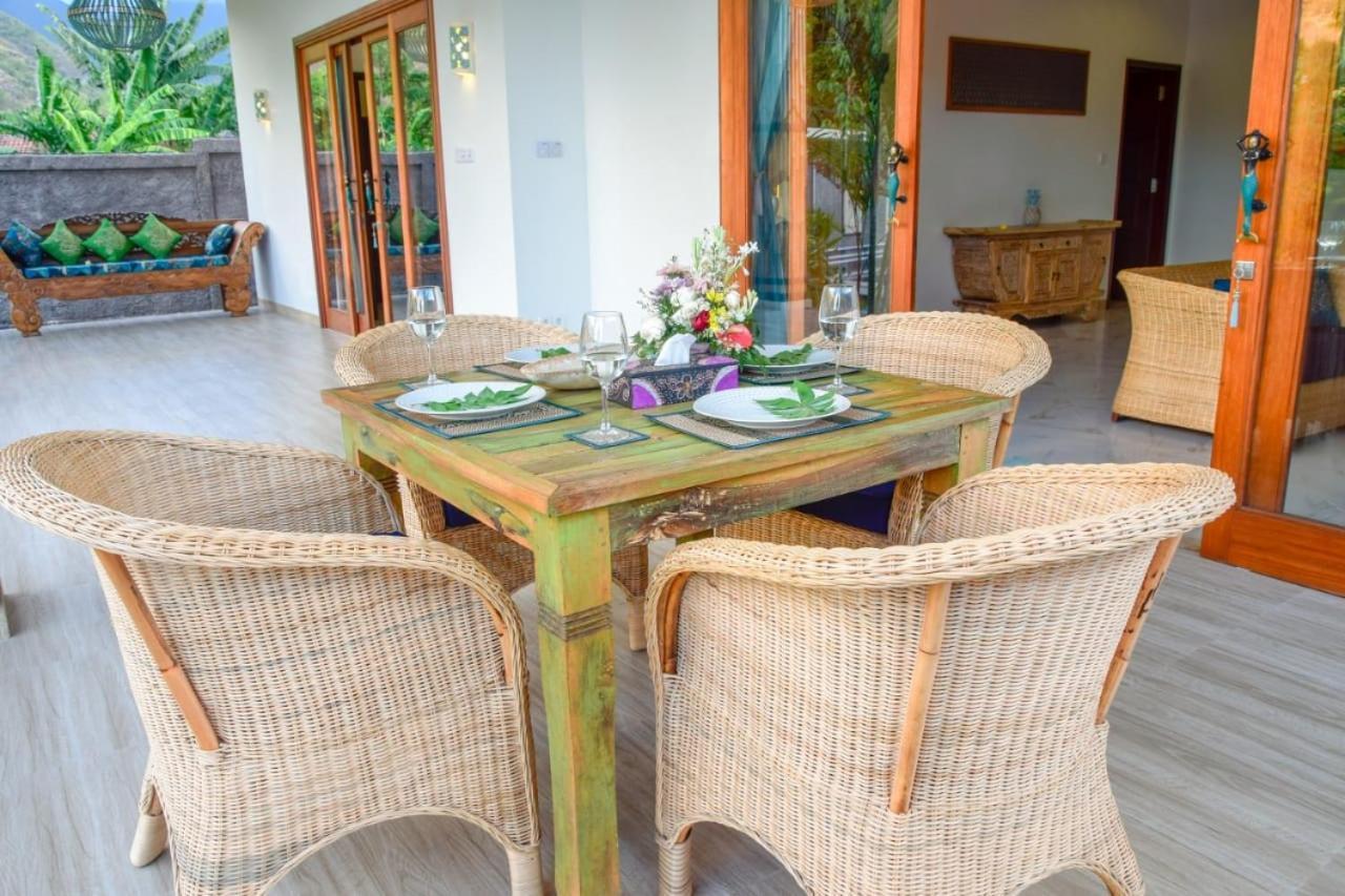 Bulan Pool Villa At Amed Harmony מראה חיצוני תמונה